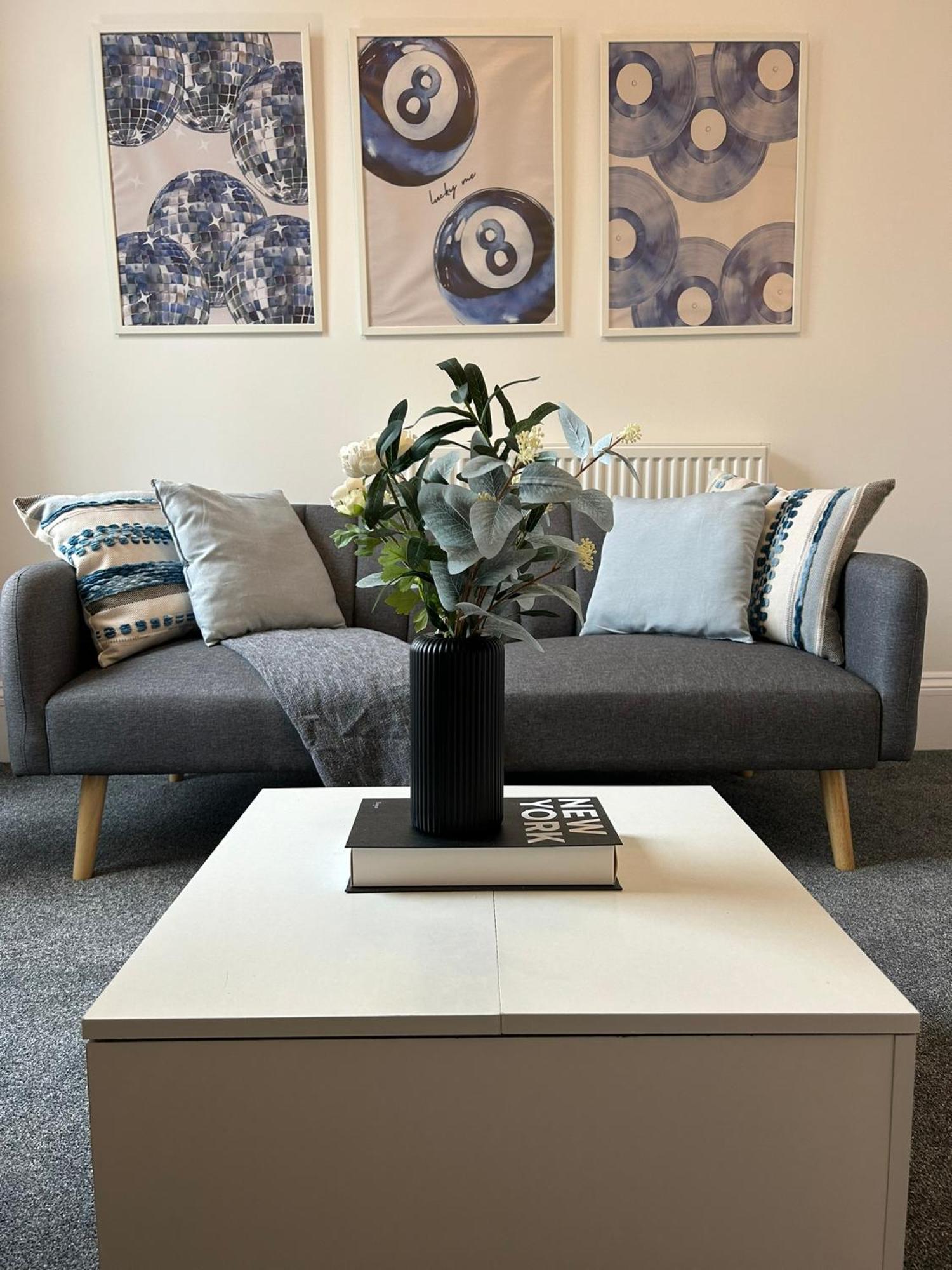 Brand New Modern Apartments Steps From Gloucester Quays Exterior photo